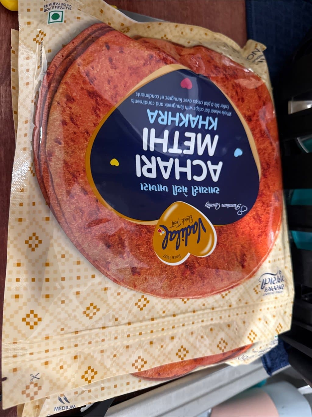 Vadilal Achari Methi Khakhra - Snacks
