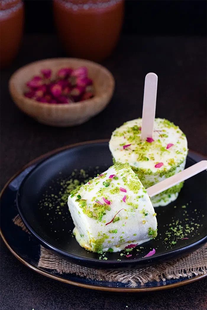 KK Pistachio Kulfi - Snacks