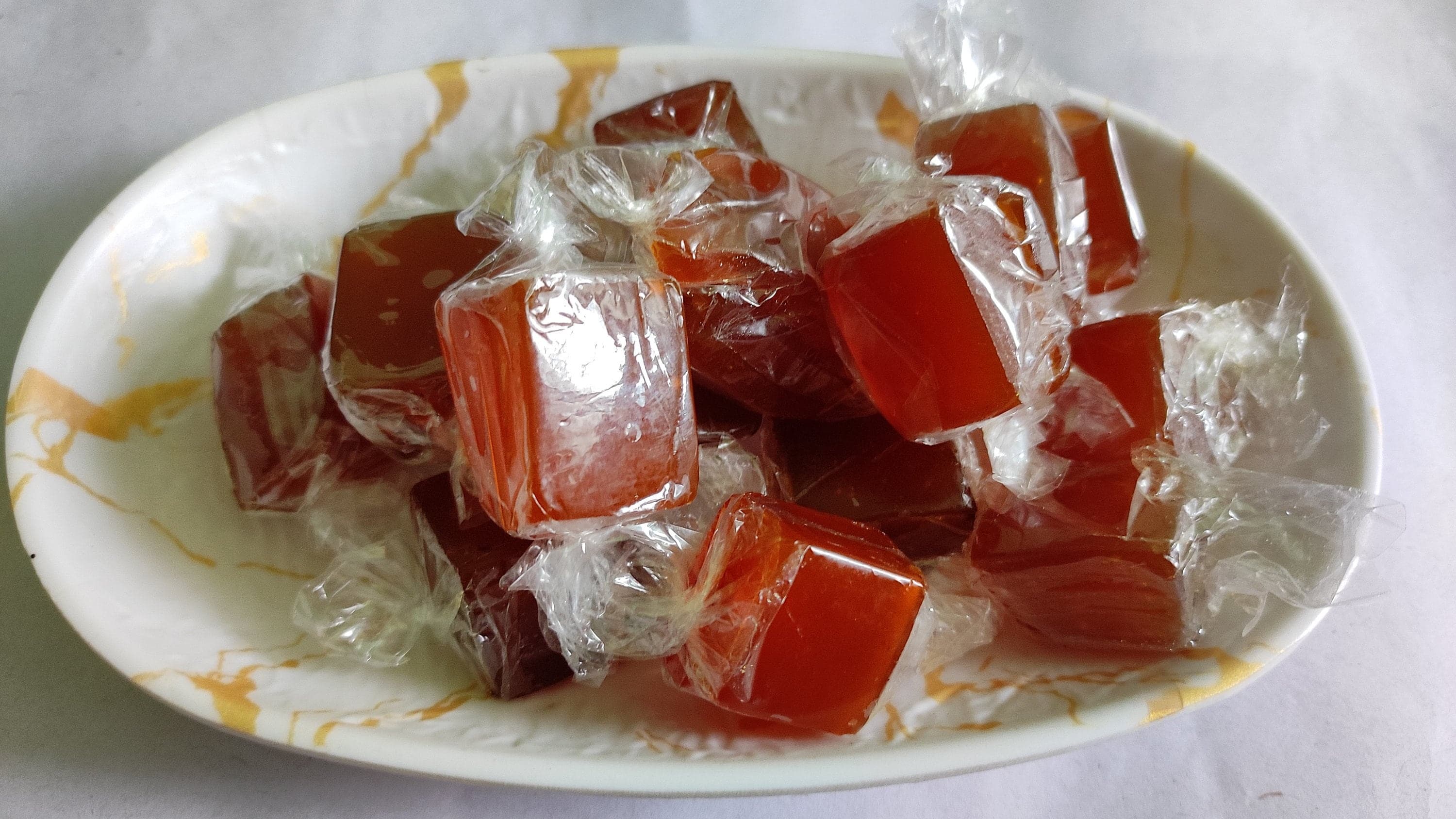 SARJI AAM PAPAD SWEET - Snacks